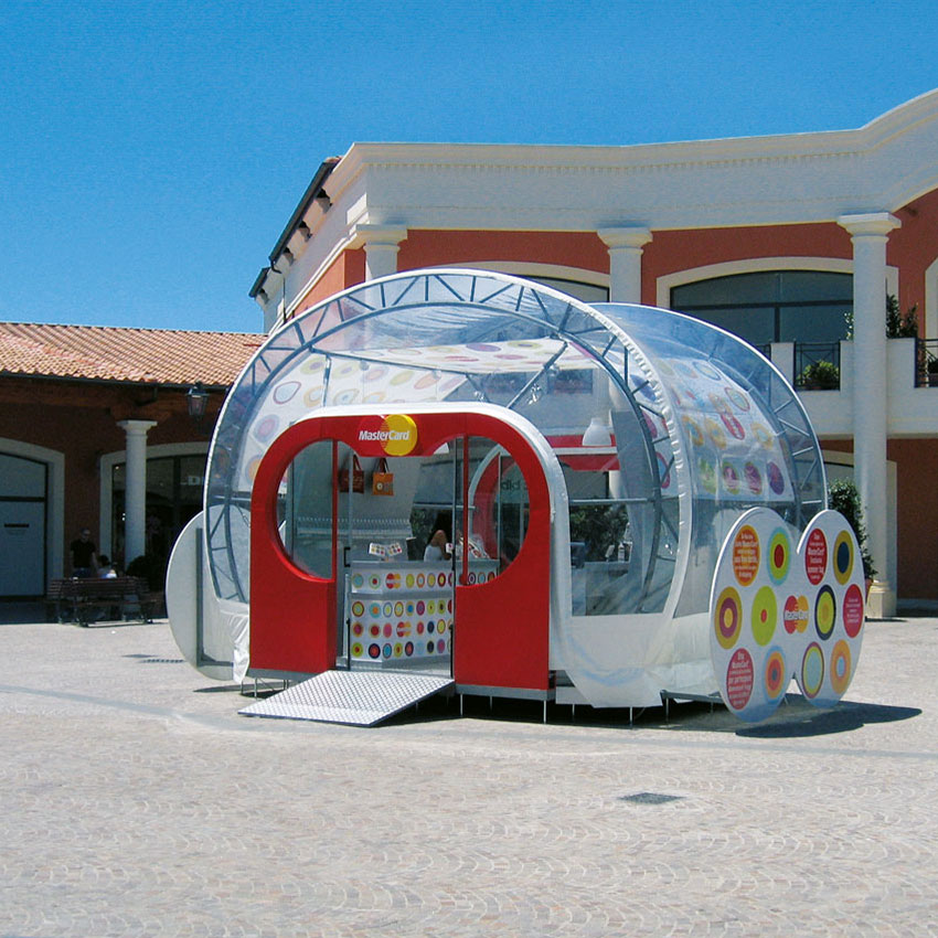 Allestimento stand Mastercard